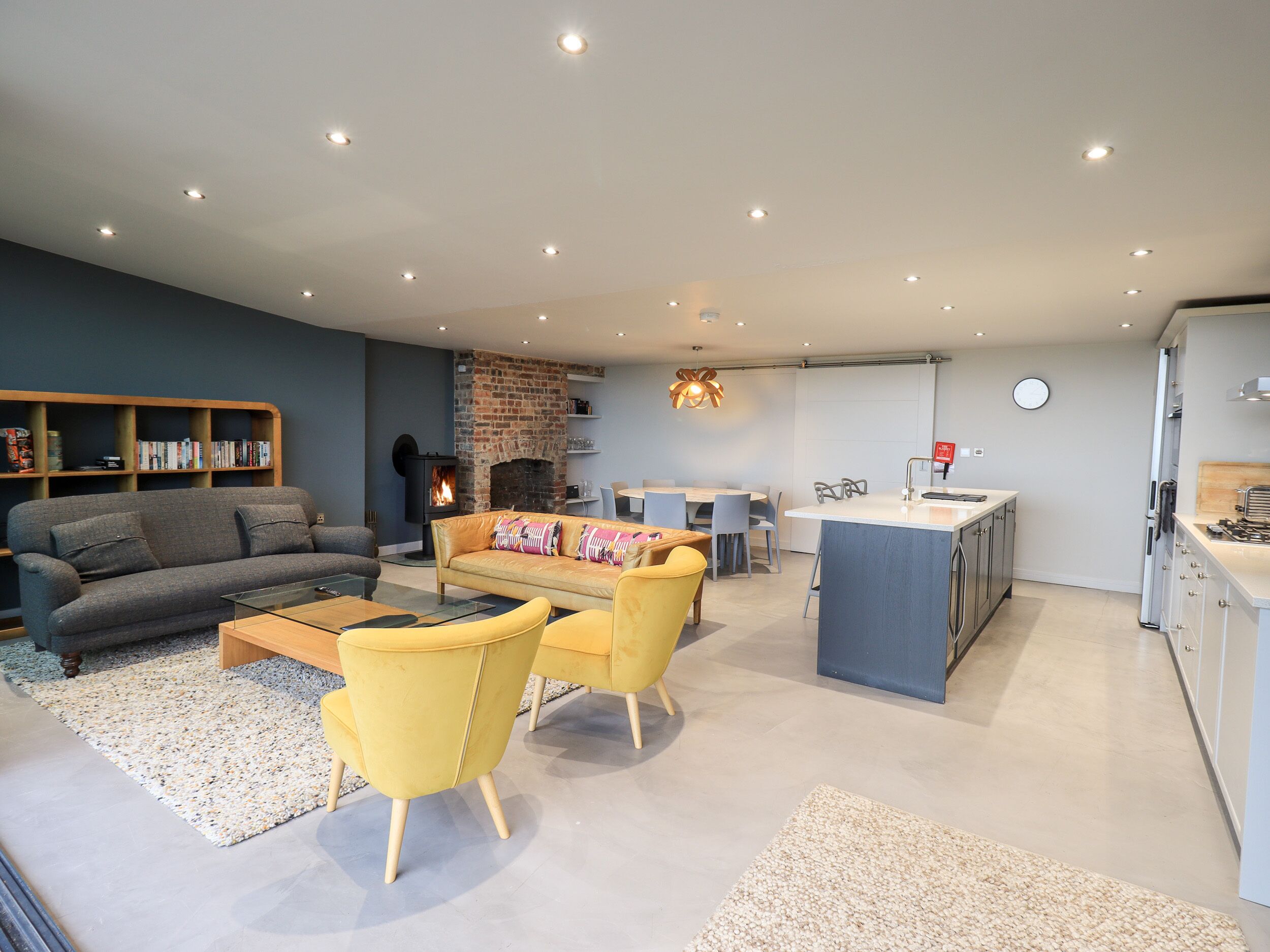 Cottage | Interior