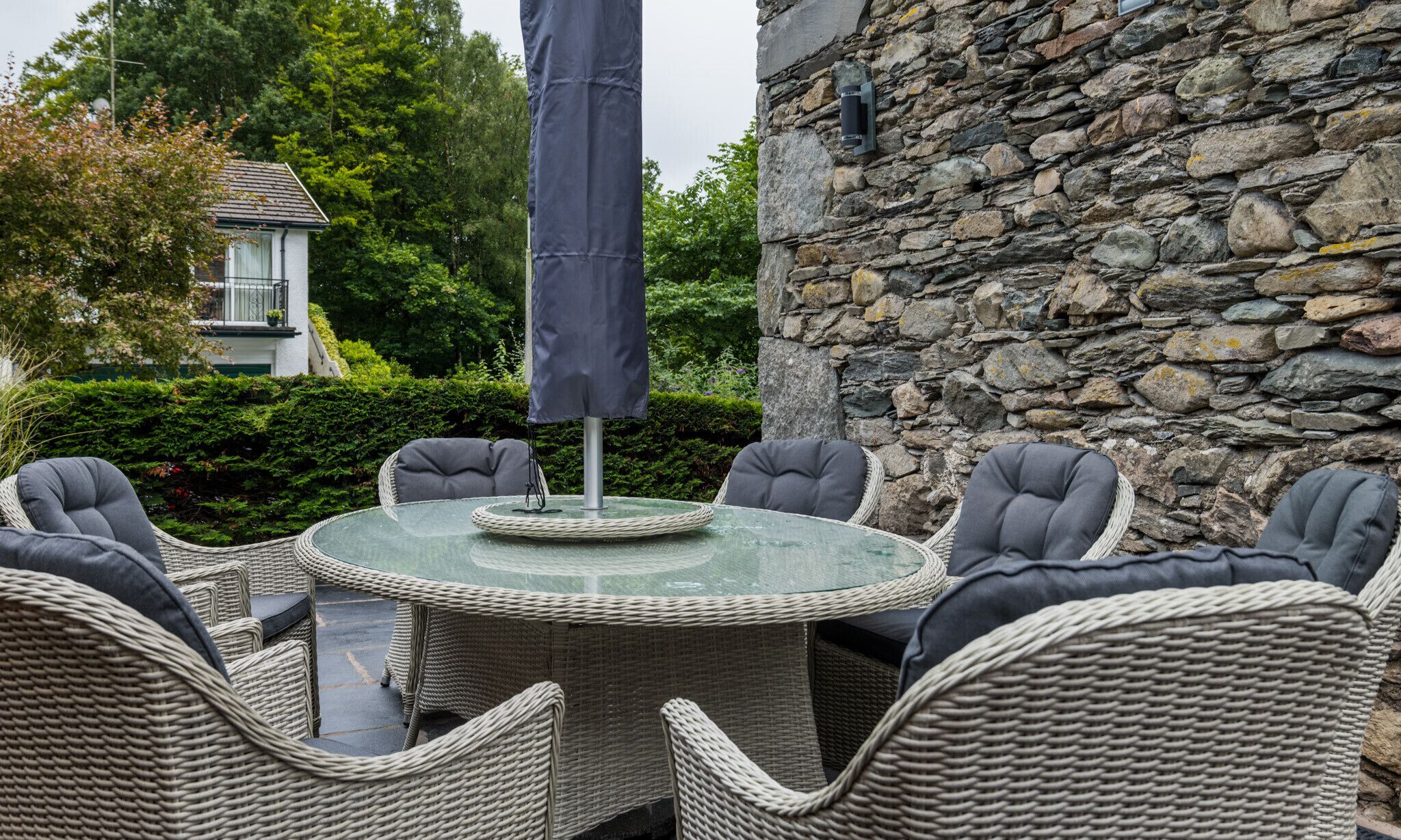 숙박 시설 구내