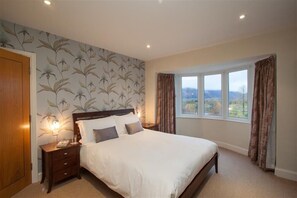 4 間睡房、獨特設計、獨特裝修、免費 Wi-Fi