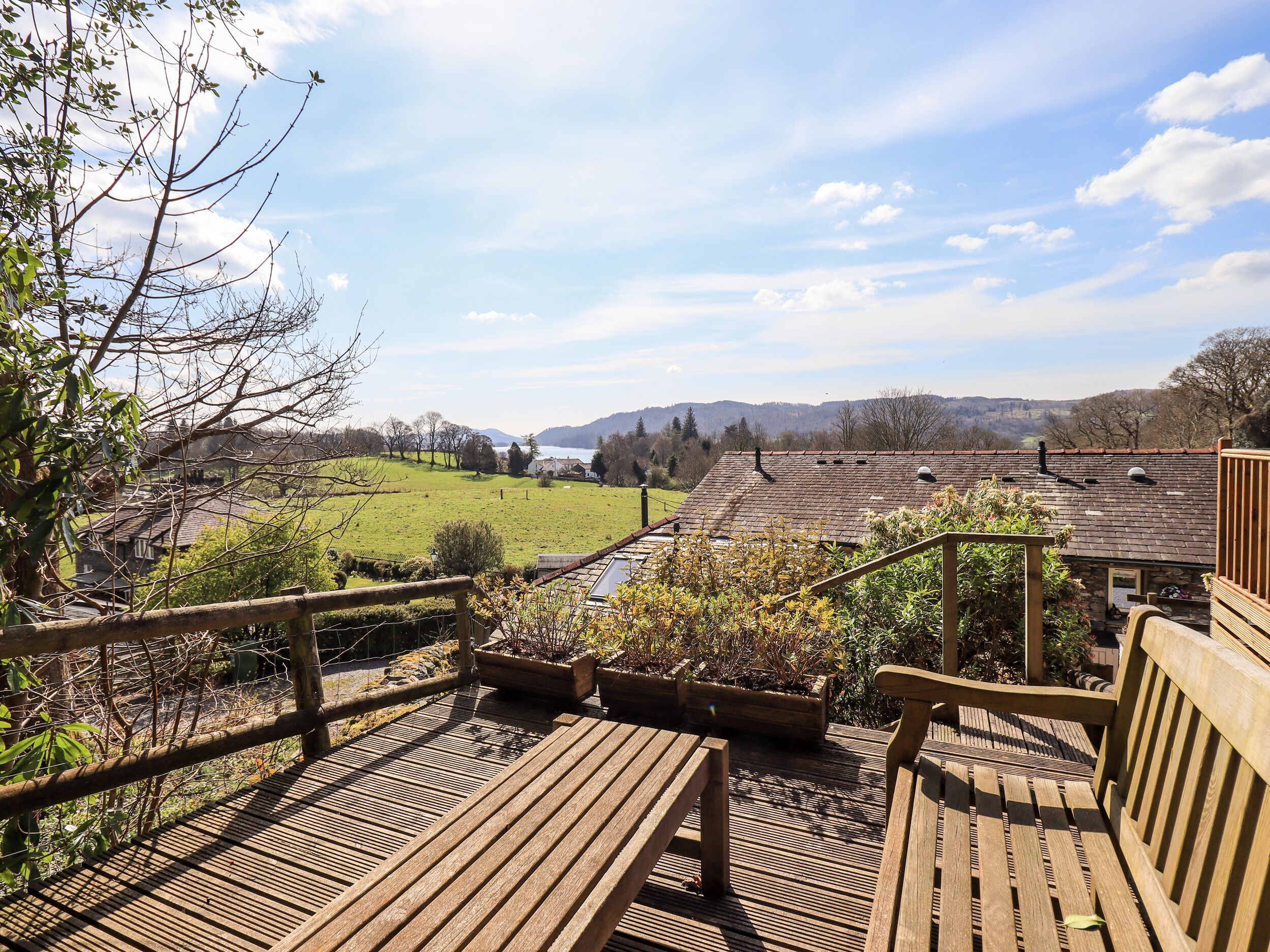 Cottage | Property grounds