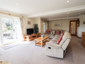 Cottage | Living area | DVD player - Oak Bank (Windermere)