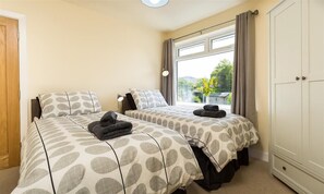 3 bedrooms, individually decorated, individually furnished, free WiFi - Greengarth (Keswick)