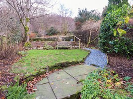 Cottage | Property grounds