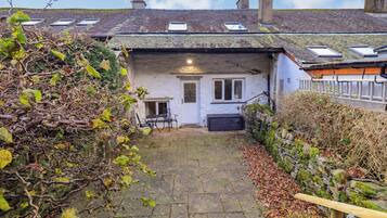 Cottage | Exterior