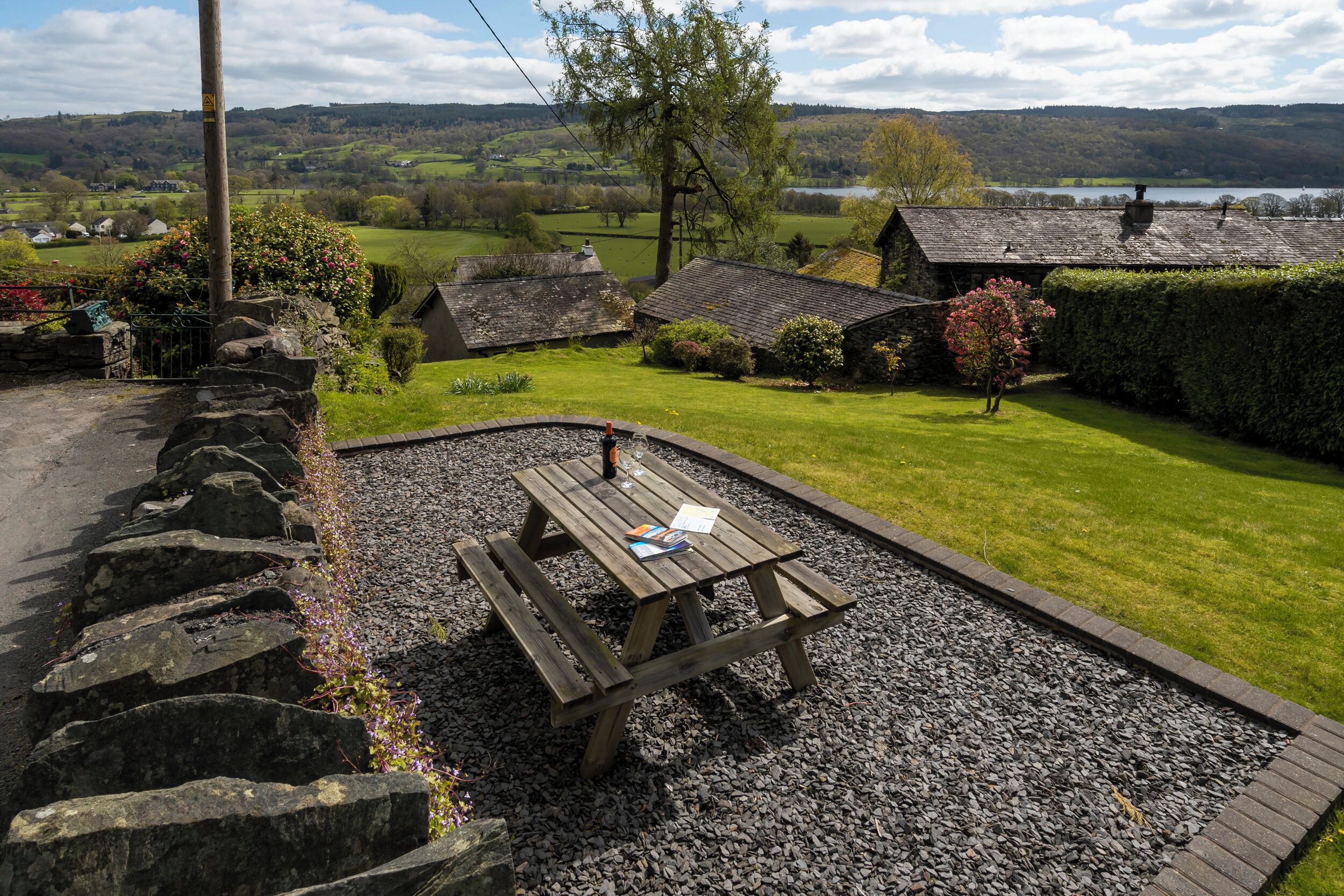 Cottage | Outdoor dining