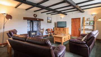 Cottage | Living area | DVD player