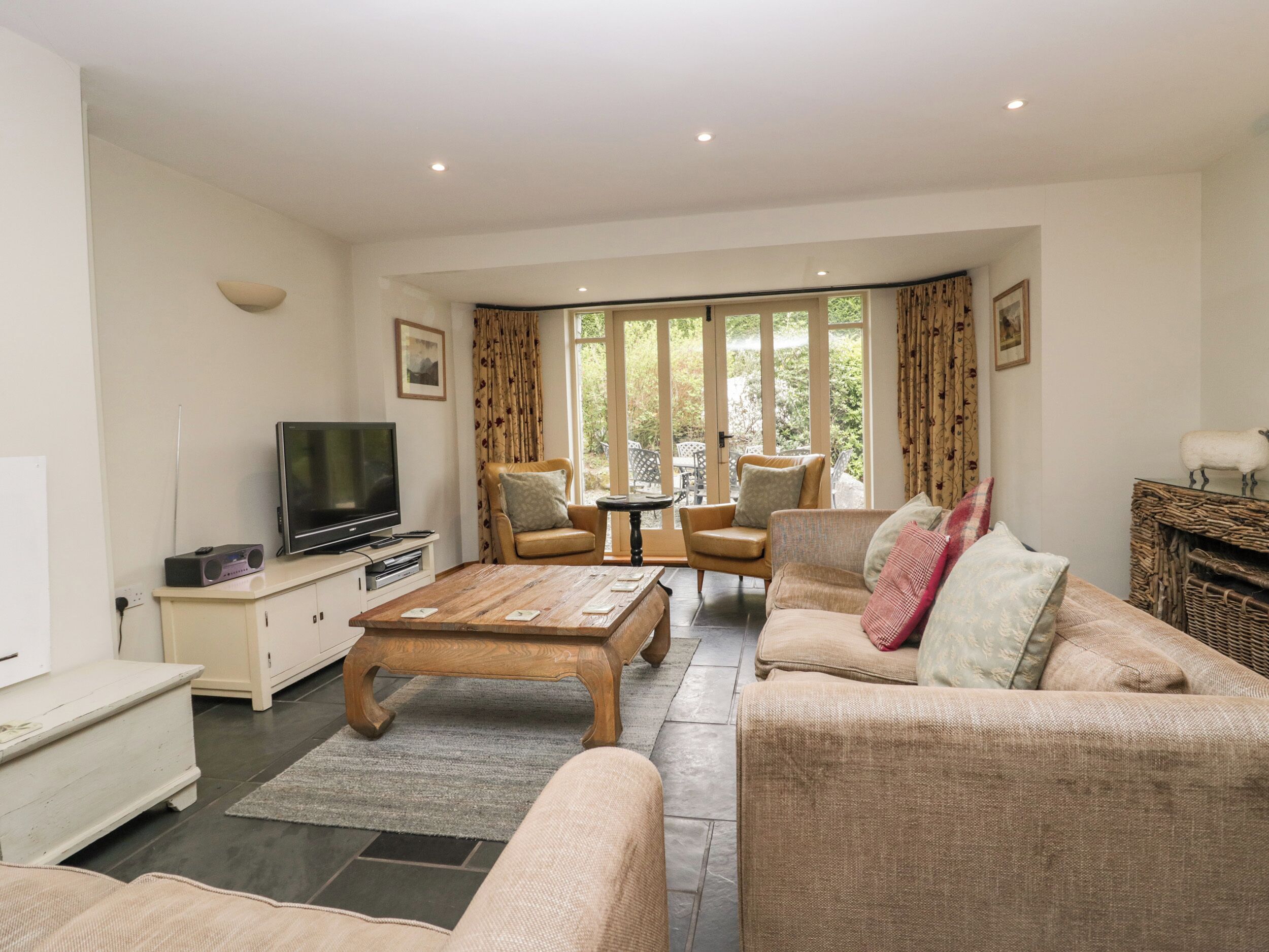 Cottage | Living area | DVD player