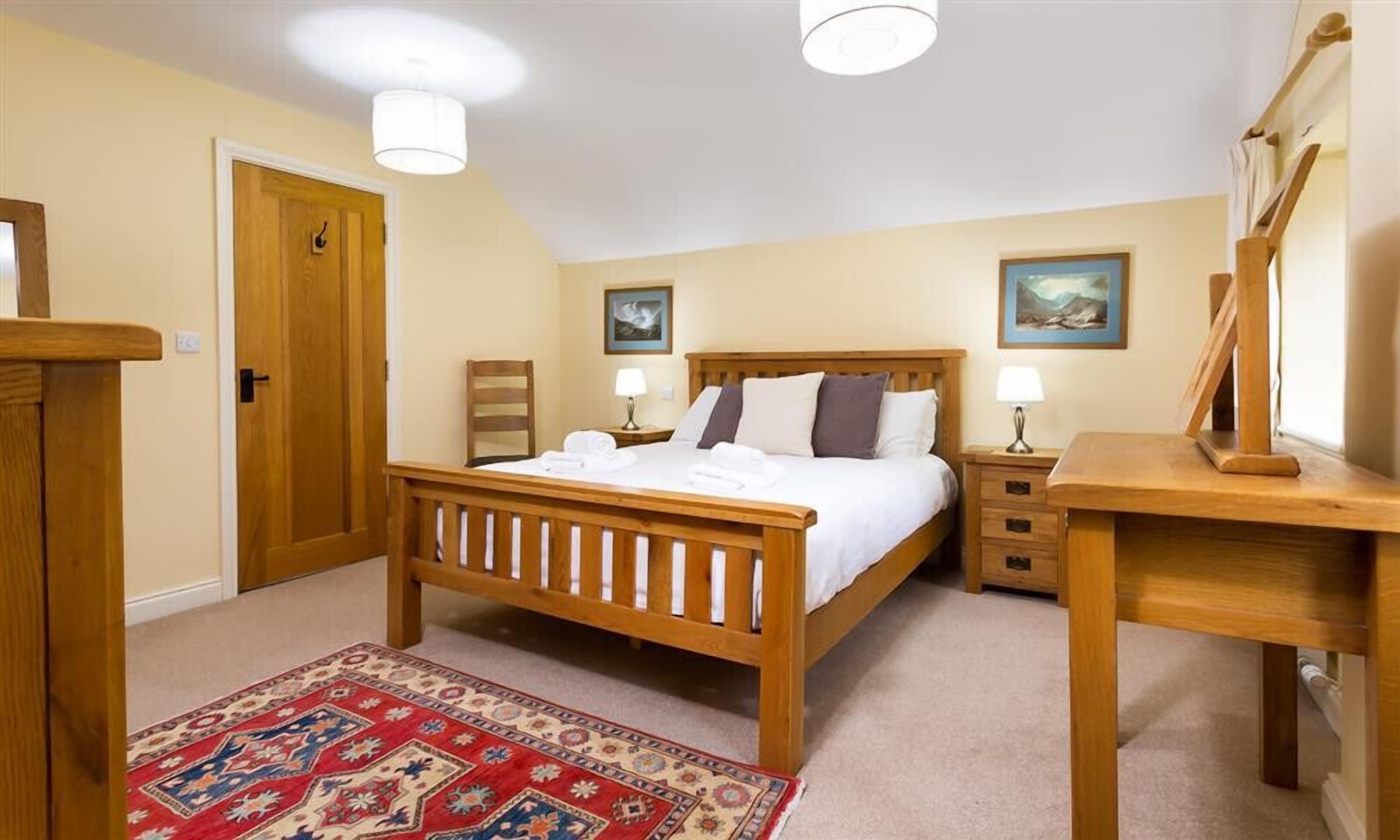 3 عدّة غرف نوم وبديكورات فريدة لكل غرفة وطراز فريد لكل وحدة