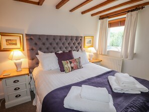 3 chambres, décor unique, ameublement unique, accÚs au Wi-Fi (inclus)