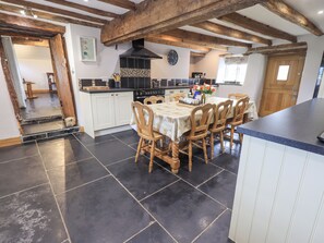 Cottage | Dining - Satterthwaite Farmhouse - Sleep 8 (Ulverston)