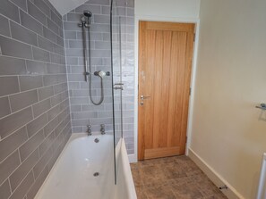 Bathroom - Croft (Ambleside)