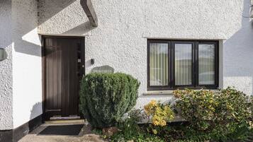 Cottage | Exterior