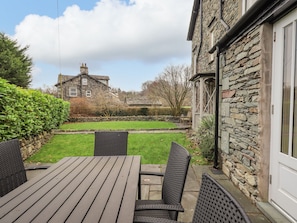 Cottage | Property grounds