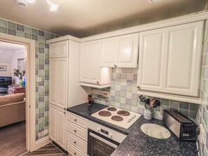 Cottage | Interior