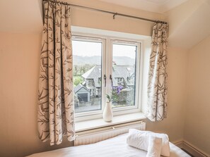 Cottage | 2 bedrooms, individually decorated, individually furnished, free WiFi - Loughrigg View (Ambleside)