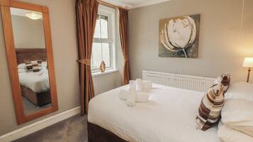 Cottage | 3 bedrooms, individually decorated, individually furnished, free WiFi