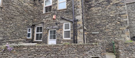Cottage | Front of property