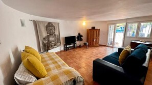 TV, stereo - 'Coll de Rates' Beautiful 1-Bed Apartment (Alcalali)