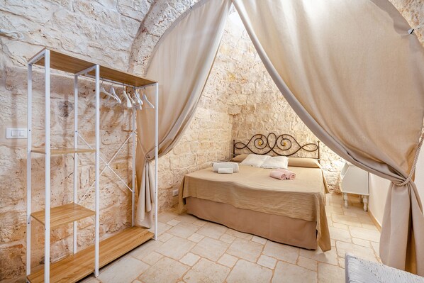 2 chambres, Wi-Fi gratuit, draps fournis