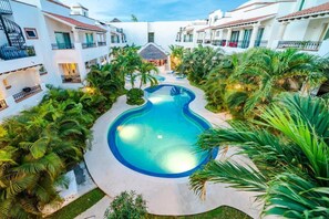 Outdoor pool, a heated pool - CONDO GAVIOTAS II DEP 105 (Playa del Carmen)