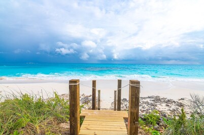 Cozy two-bedroom two bathroom on white sandy beach