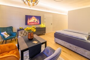 Interior - Apartment "Gasthof Alte Post Top 1 Kadett Suite" with Mountain View & Wi-Fi (Gmünd in Kärnten)