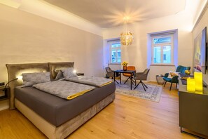 1 chambre, Wi-Fi gratuit, draps fournis