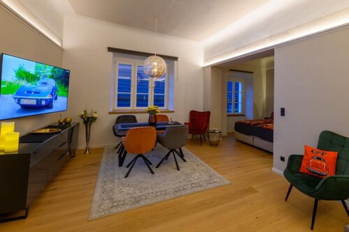Apartment "Gasthof Alte Post - Top 2 Super 6" with Mountain View & Wi-Fi