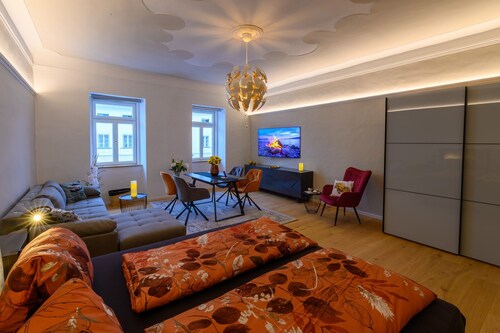 Ferienwohnung "Gasthof Alte Post - Top 6 Ascona" mit Bergblick & WLAN