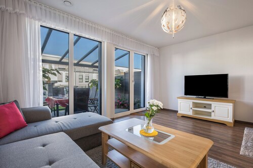 Holiday Home "Lübeck Buntekuh" with Garden, Balcony & A/C