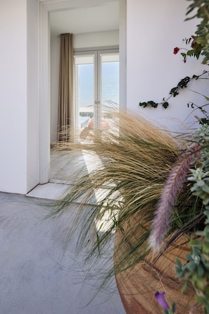 Villa | Exterior