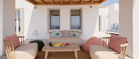 Villa | 4 bedrooms, Internet