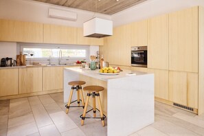 Villa | 4 bedrooms, Internet