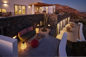 Villa | 4 bedrooms, Internet
