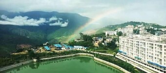 Yunti Hotel