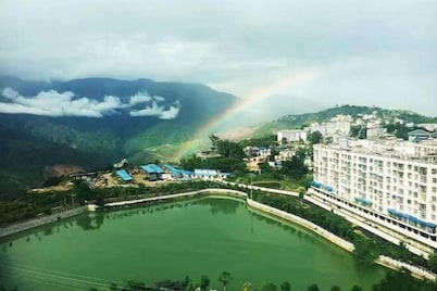 Yunti Hotel