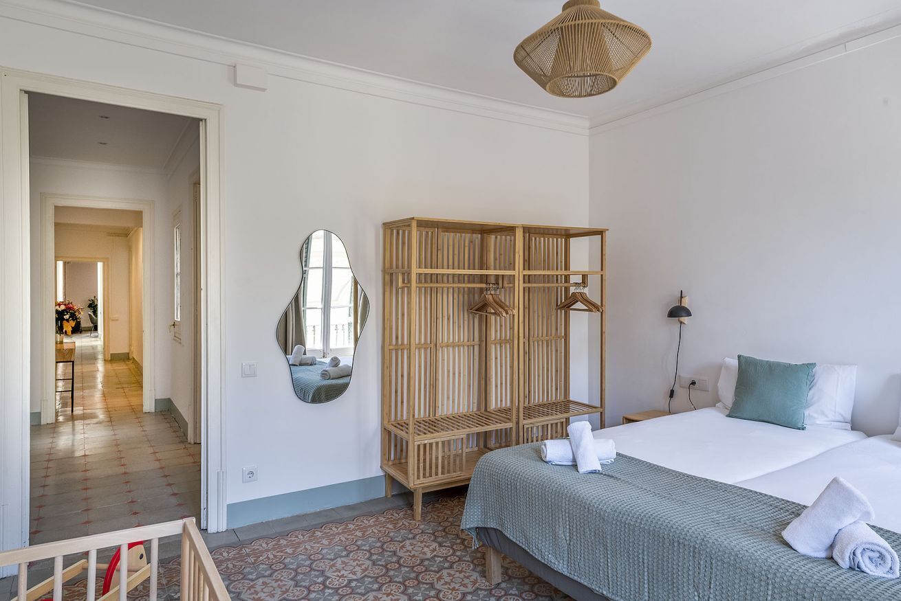 3 bedrooms, in-room safe, desk, iron/ironing board