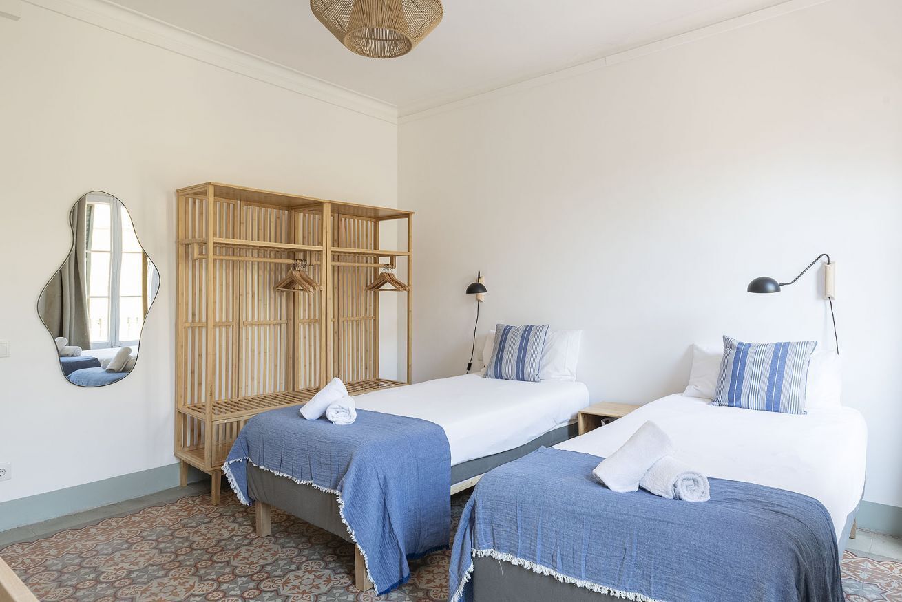 3 Schlafzimmer, Zimmersafe, Schreibtisch, Bügeleisen/Bügelbrett