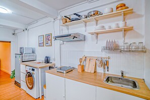 Fridge, microwave, coffee/tea maker, electric kettle