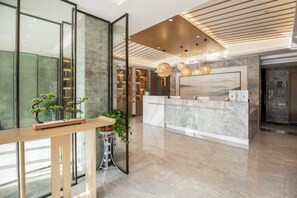 Unclassified image, 2 of 82, button - Qingmu Select Hotel (Liyang Tianmu Lake Scenic Area) (Liyang)
