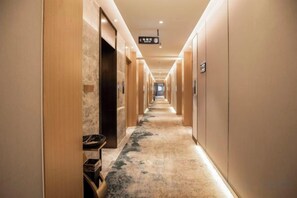 Unclassified image, 4 of 82, button - Qingmu Select Hotel (Liyang Tianmu Lake Scenic Area) (Liyang)