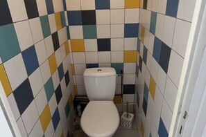 Bathtub
