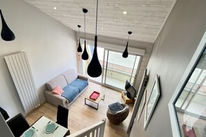 リビング エリア