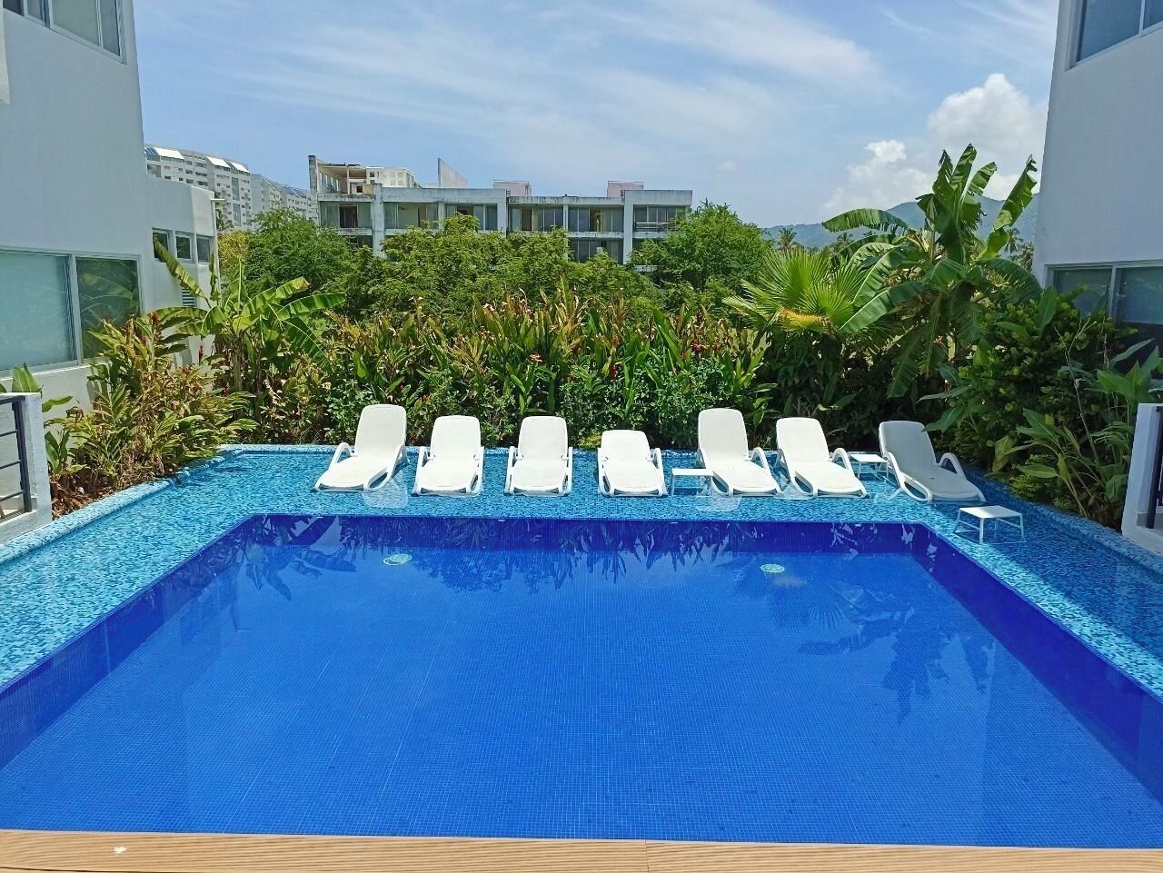 Alberca al aire libre 