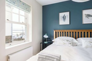 3 chambres, fer et planche à repasser, Wi-Fi, literie fournie