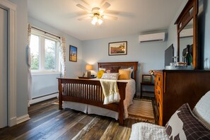 Comfort Room | Premium bedding, Tempur-Pedic beds, WiFi (free), individually decorated - Baker Shore Bed and Breakfast (North Bedeque)
