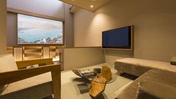 Luksus-studiosuite, 3 enkeltsenger, ikke-røyk (Beacon Suite) | Wi-fi (inkludert) og sengetøy