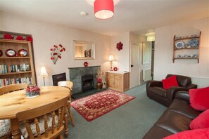Interior - Honeypot Cottage (Ambleside)