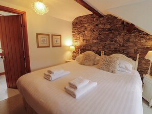 Interior - High Raise (Ambleside)