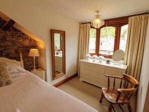 Interior - High Raise (Ambleside)